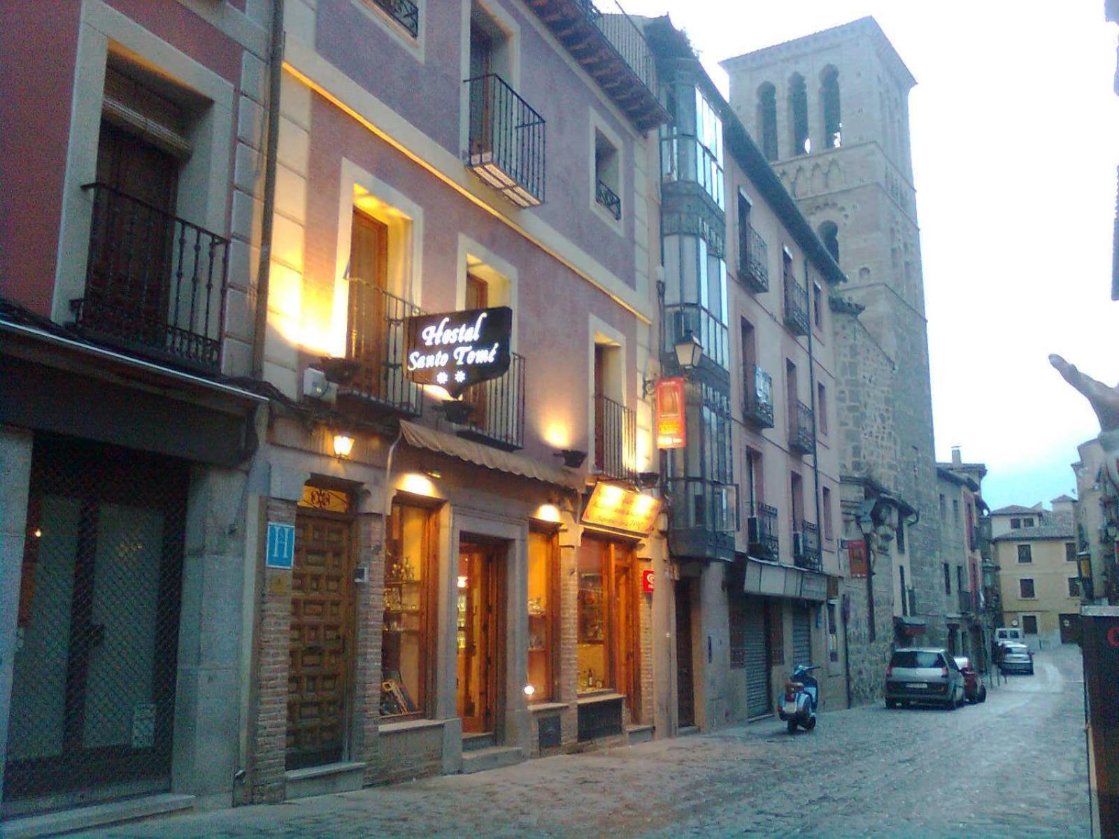 Hostal Santo Tome Toledo Bagian luar foto